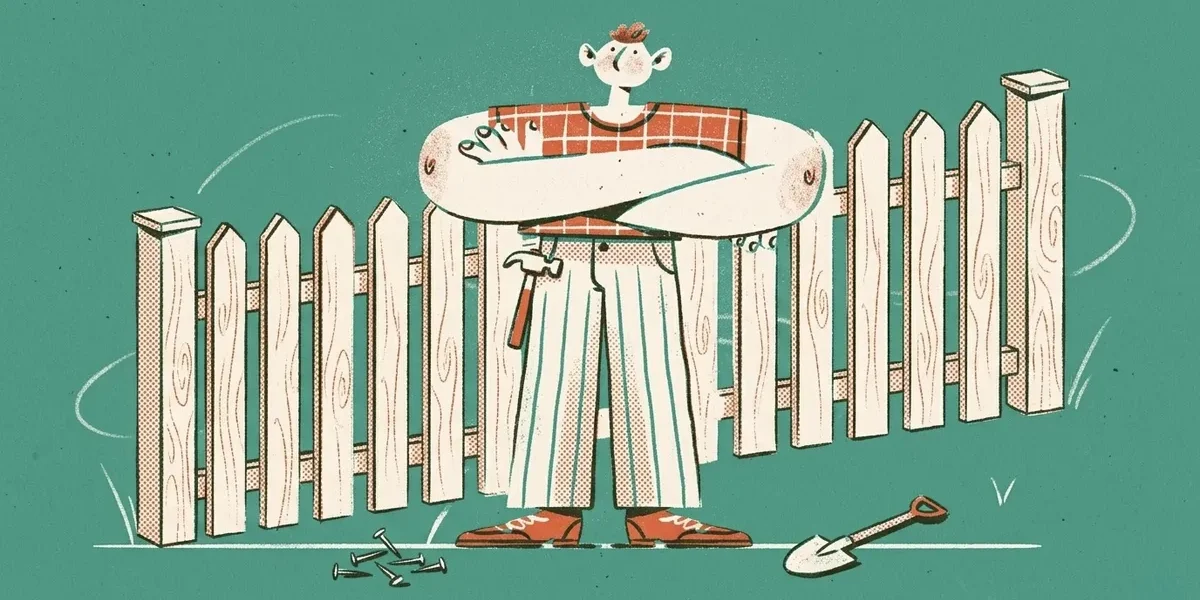 Illustration einer Person die einen hellen Holz-Gartenzaun mit Werkzeug und Schaufel aufstellt
